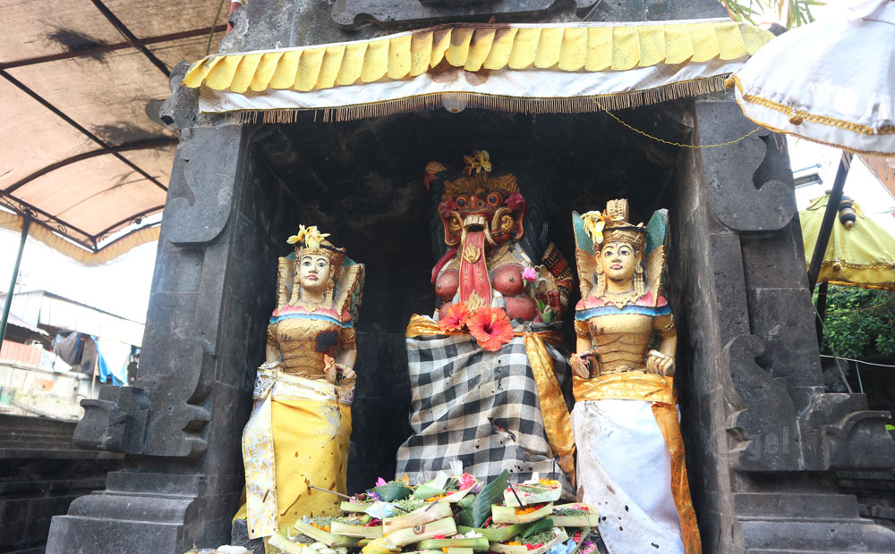 pura taman beji tukad badung