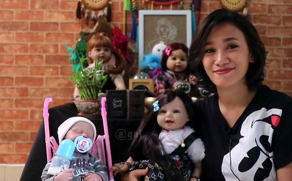 queen boneka arwah spirit dolls